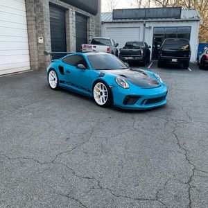 Meet your Posher, Fadil